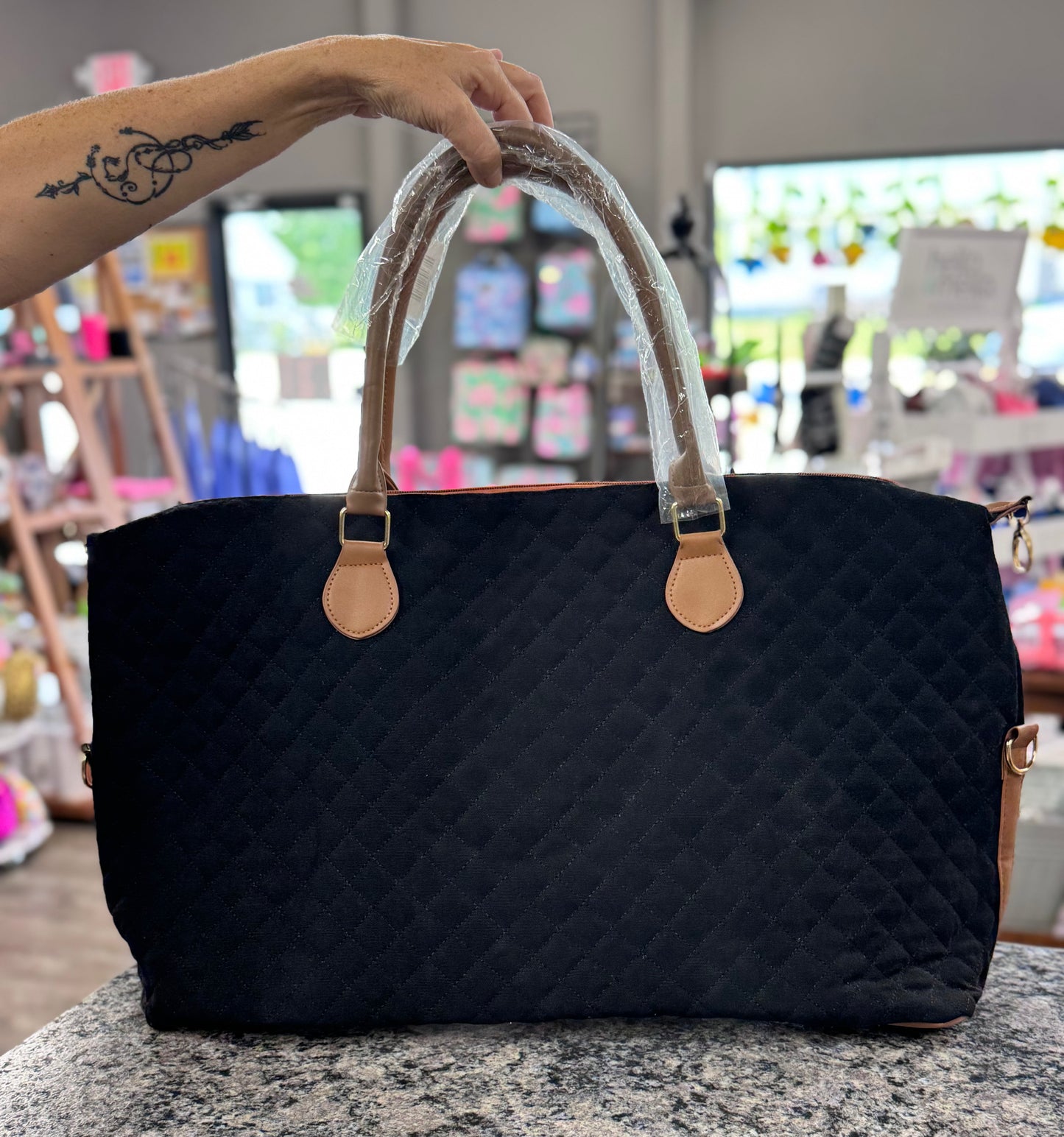WEEKENDER BAG