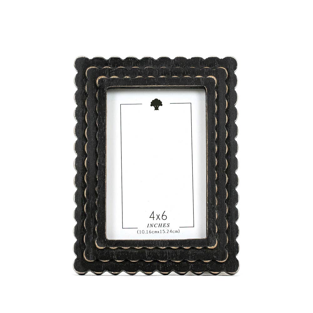 17021 - 6x8x1 wood scallop photo frame (4x6) black