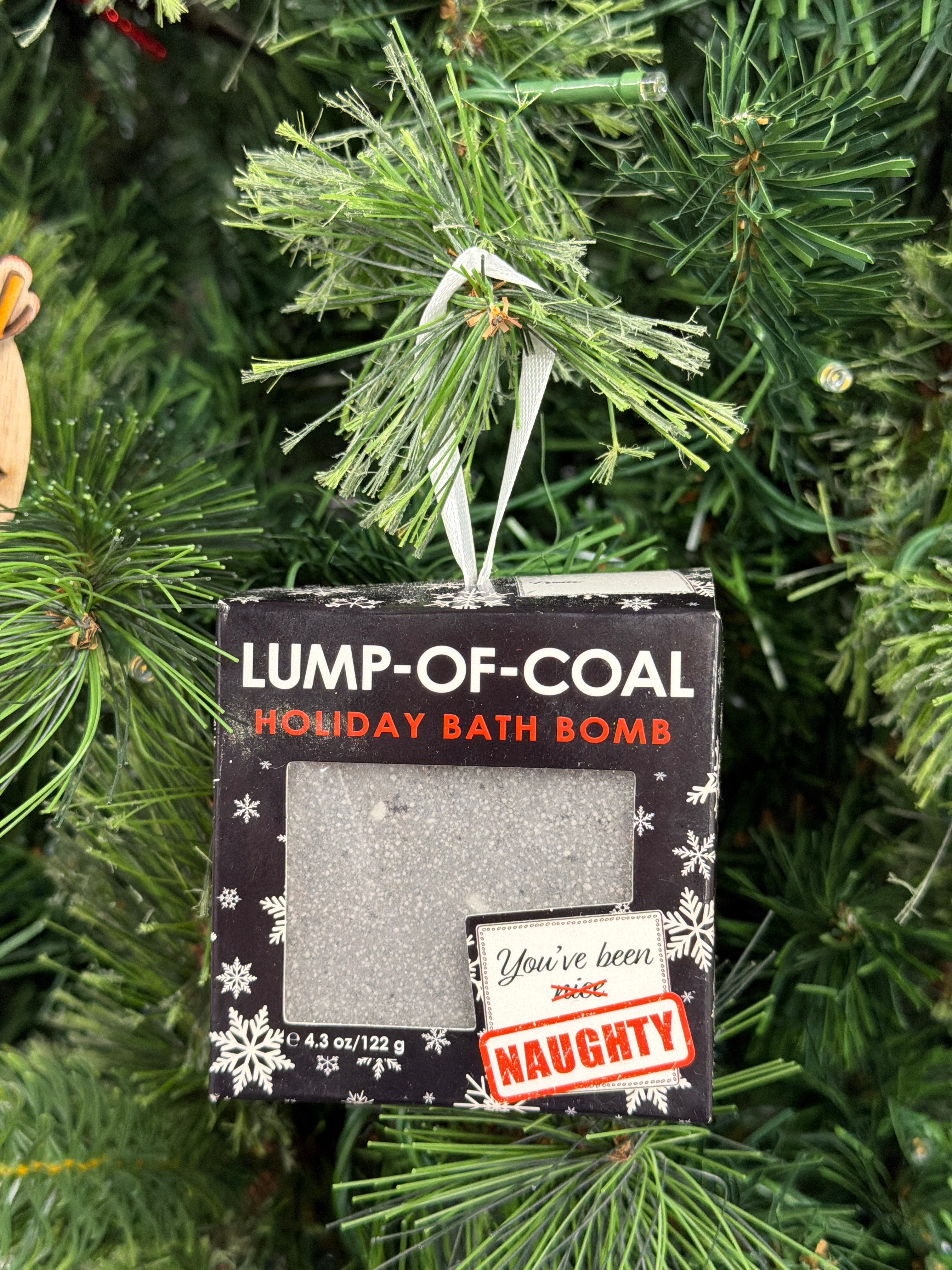 LUMP OF COAL BATH BOMB