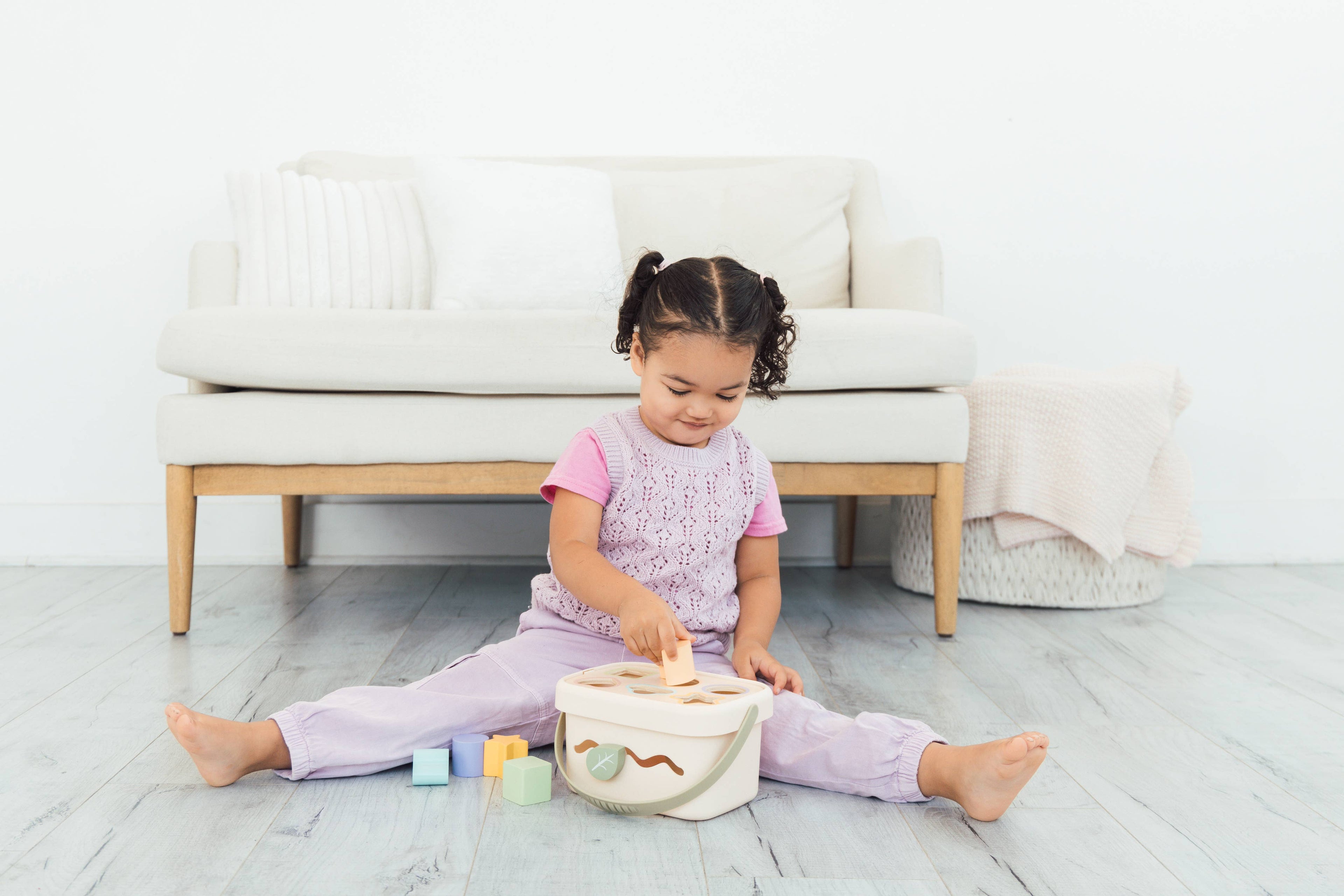 Wooden Shape Sorter Toy, Montessori Learning Sorting Bucket