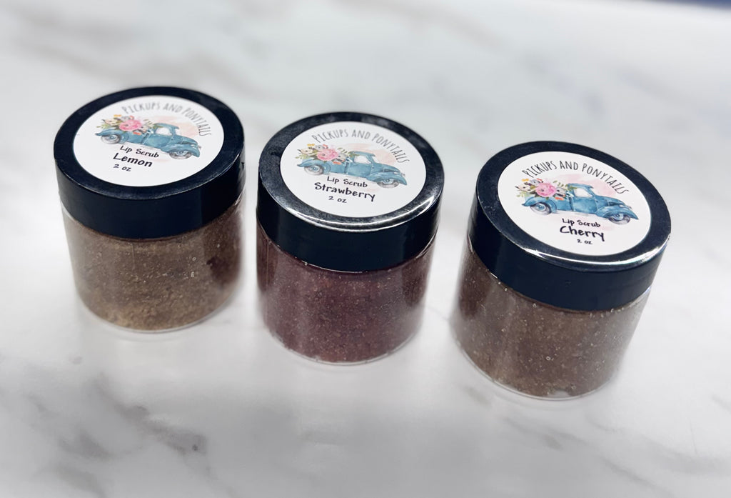 LIP SCRUB