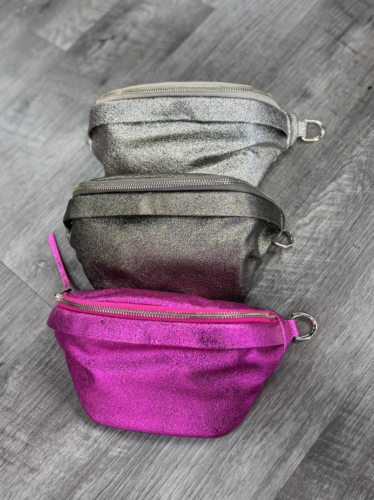 FOIL SLING PURSE
