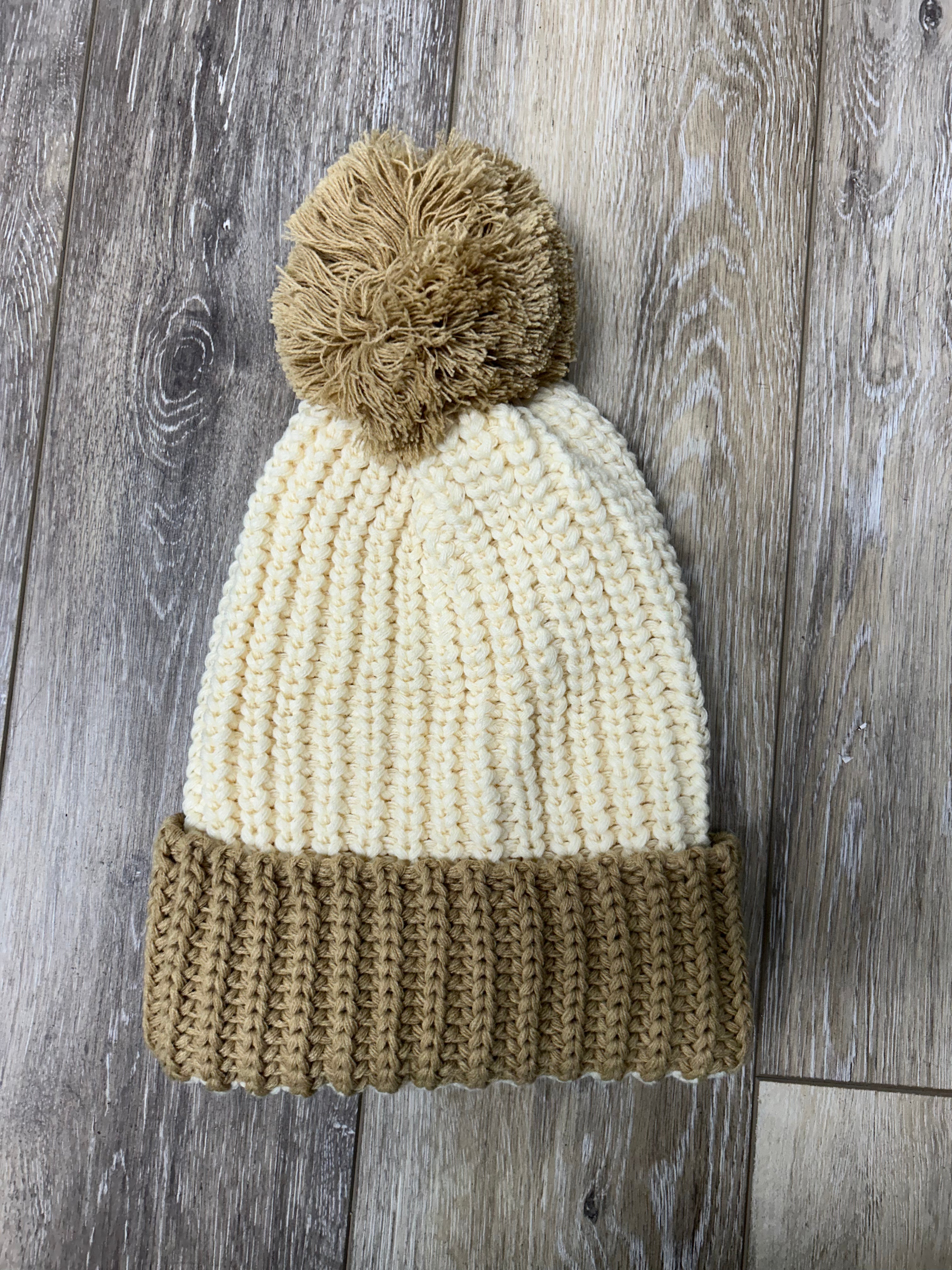 Chunky Pom Beanie