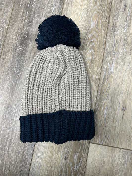 Chunky Pom Beanie