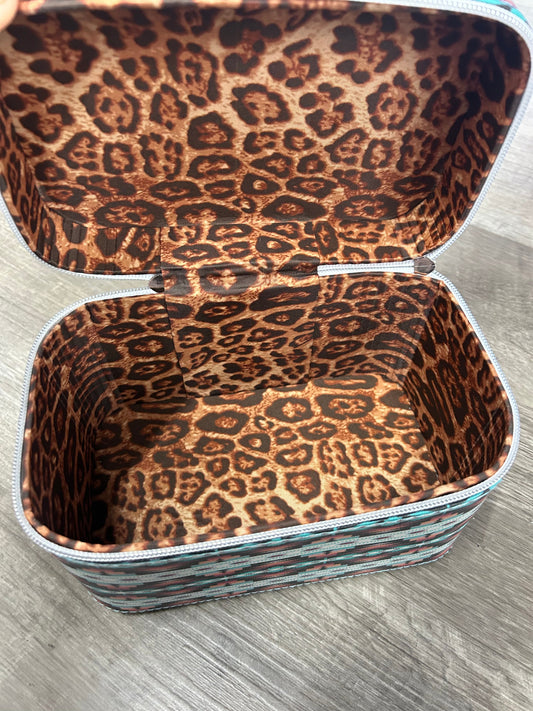 Beauty box leopard