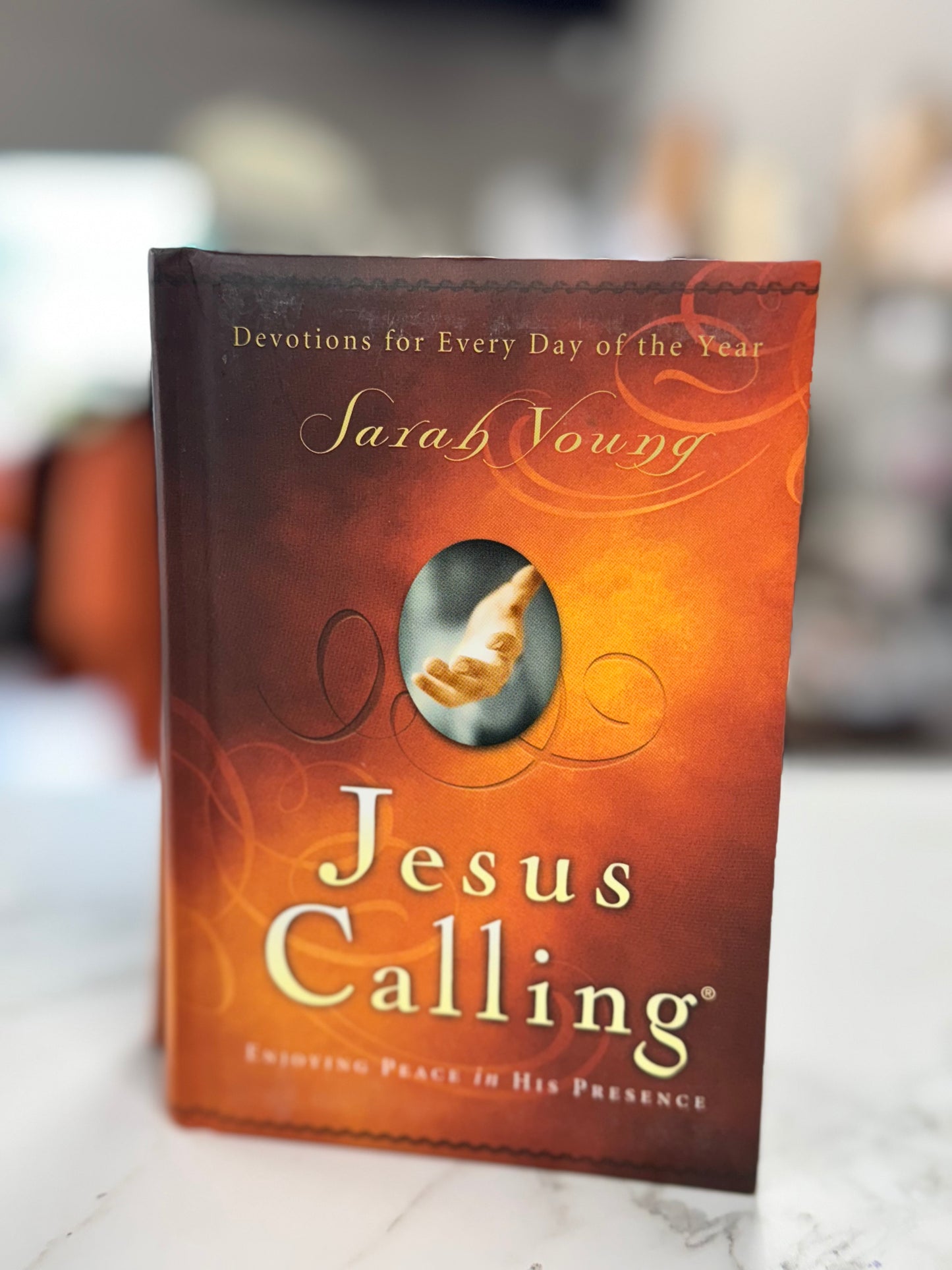 JESUS CALLING