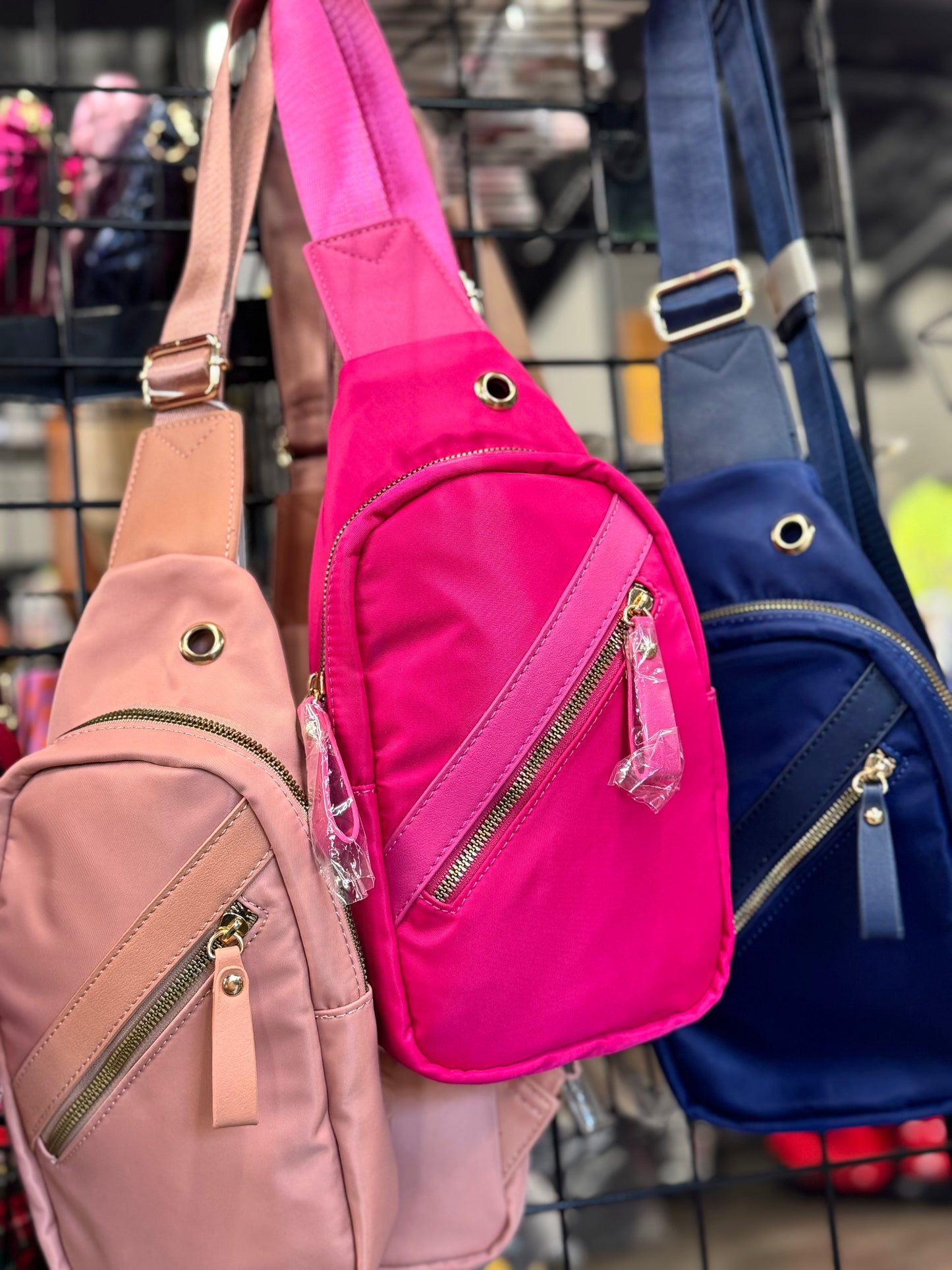 NYLON CROSSBODY