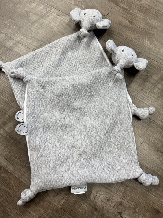 GRAY ELEPHANT LOVEY