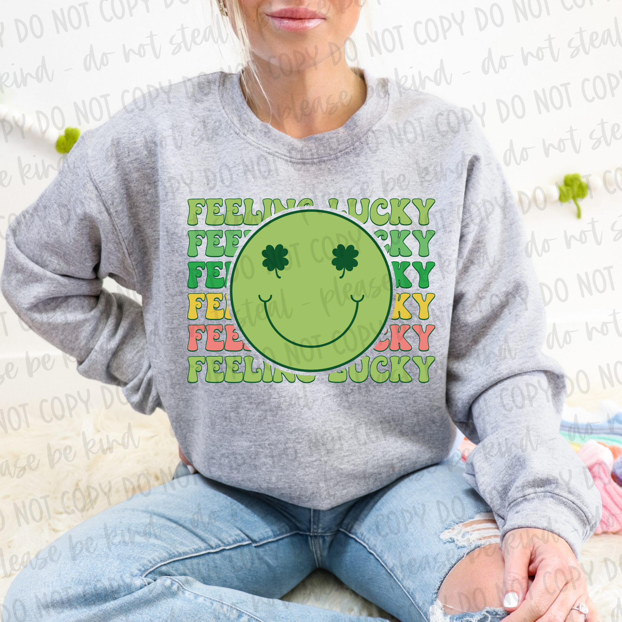 FEELING LUCKY SWEATSHIRT