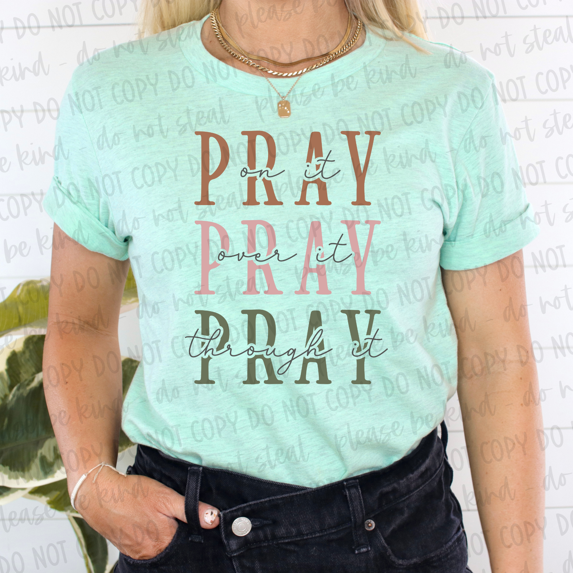 PRAY TEE